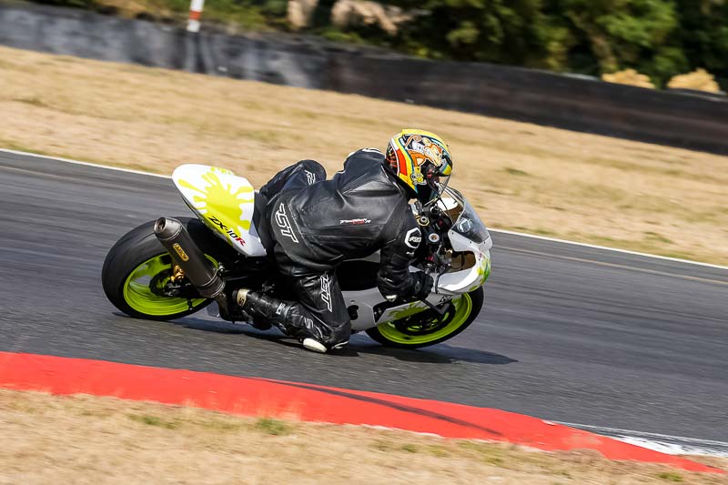 enduro digital images;event digital images;eventdigitalimages;no limits trackdays;peter wileman photography;racing digital images;snetterton;snetterton no limits trackday;snetterton photographs;snetterton trackday photographs;trackday digital images;trackday photos
